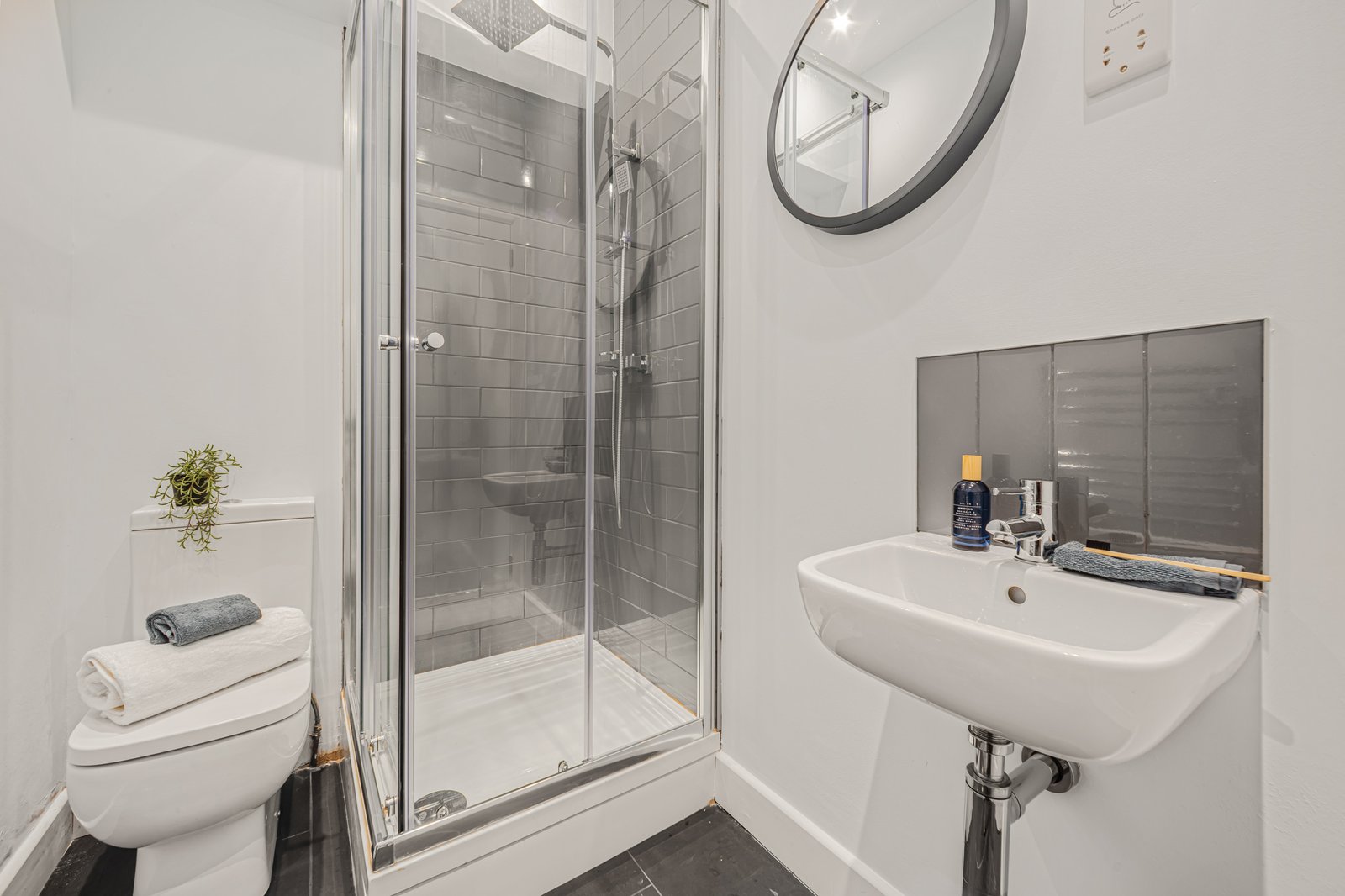 hot_property_network_sink_shower