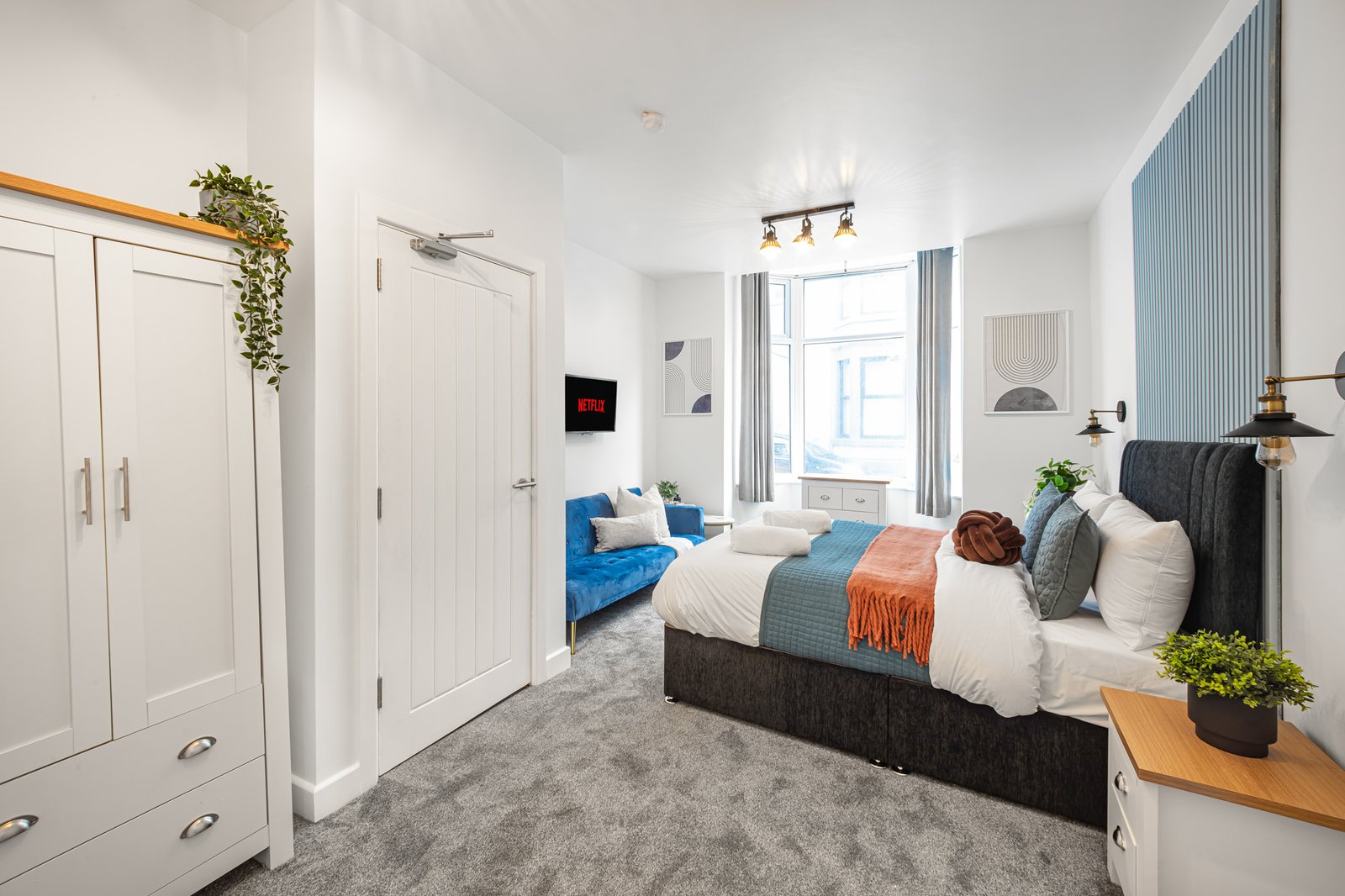 hot_property_network_bedroom_full